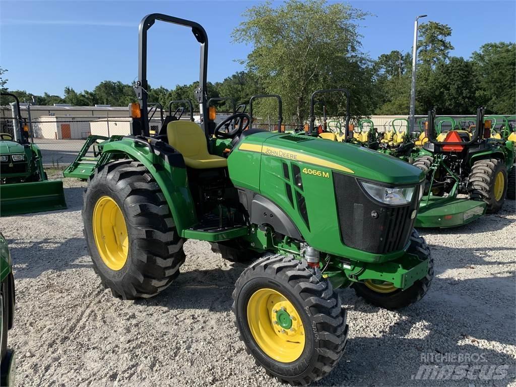 John Deere 4066M Ciągniki rolnicze