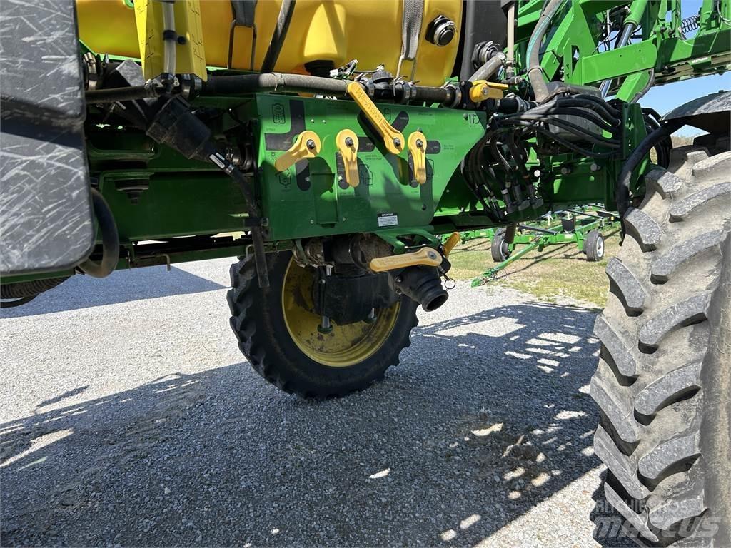 John Deere 408R Opryskiwacze zaczepiane