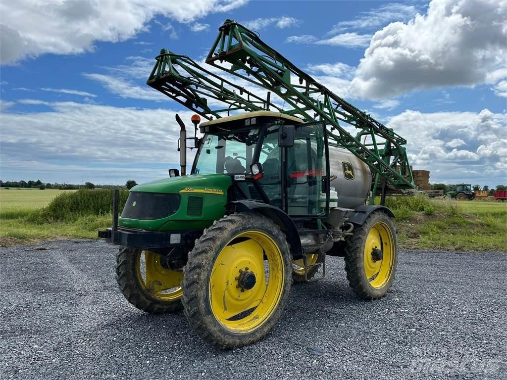 John Deere 4720 Opryskiwacze zaczepiane