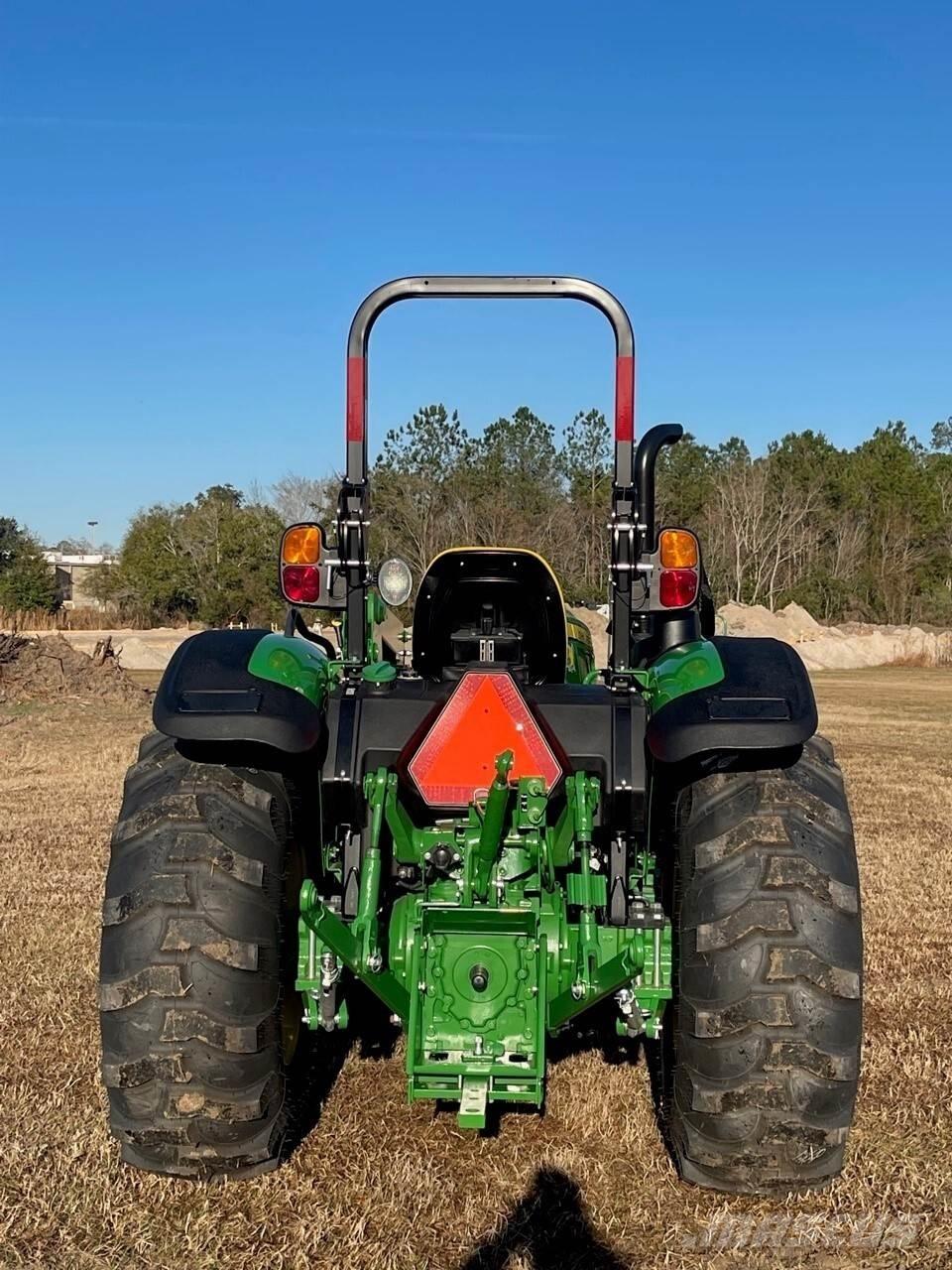 John Deere 5045E Ciągniki rolnicze