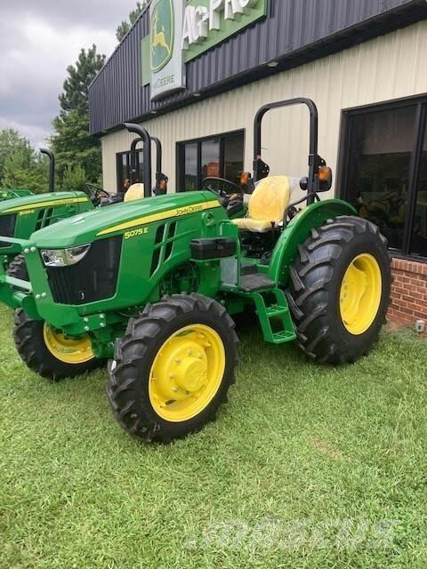 John Deere 5075E Ciągniki rolnicze