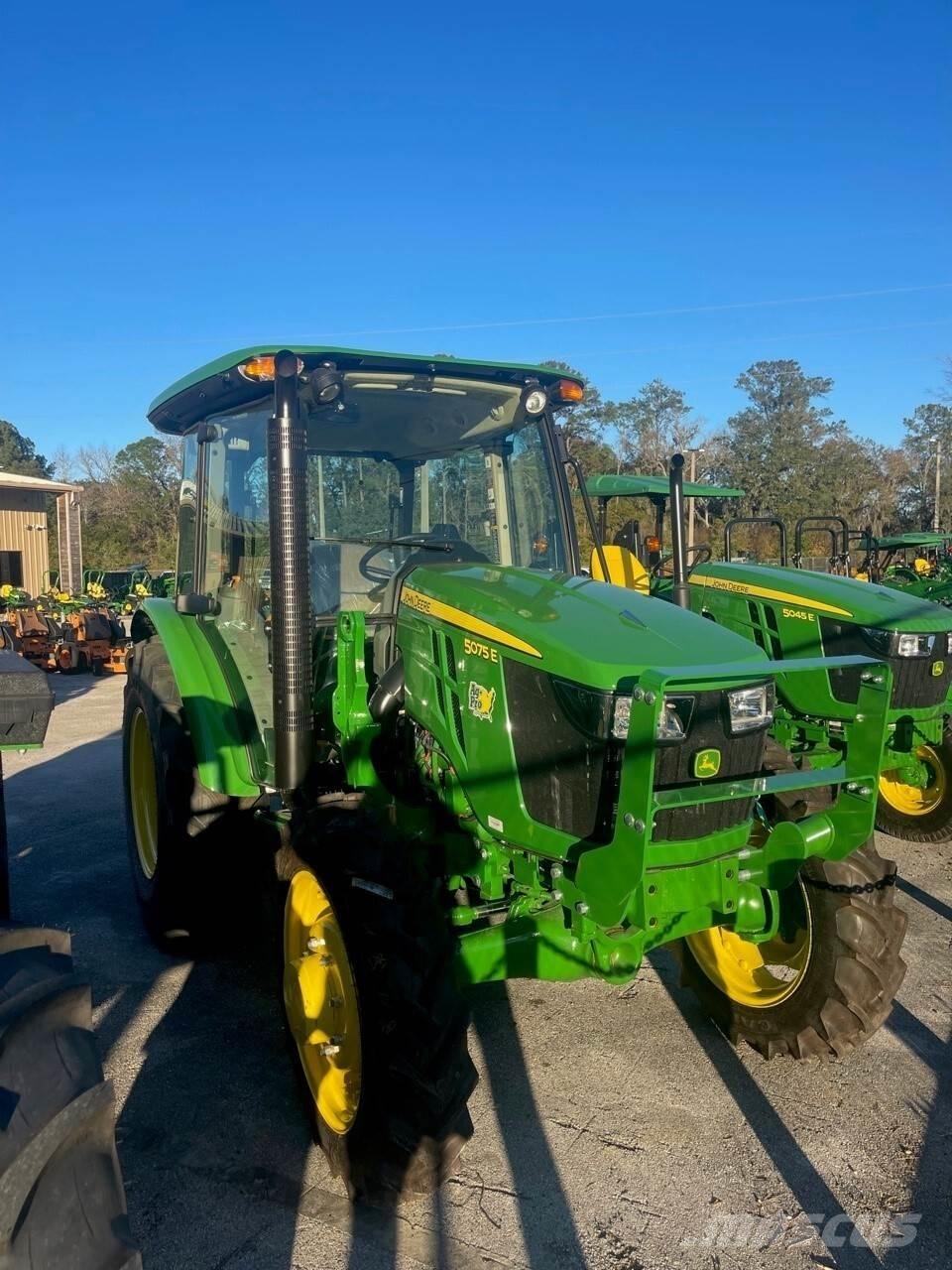 John Deere 5075E Ciągniki rolnicze