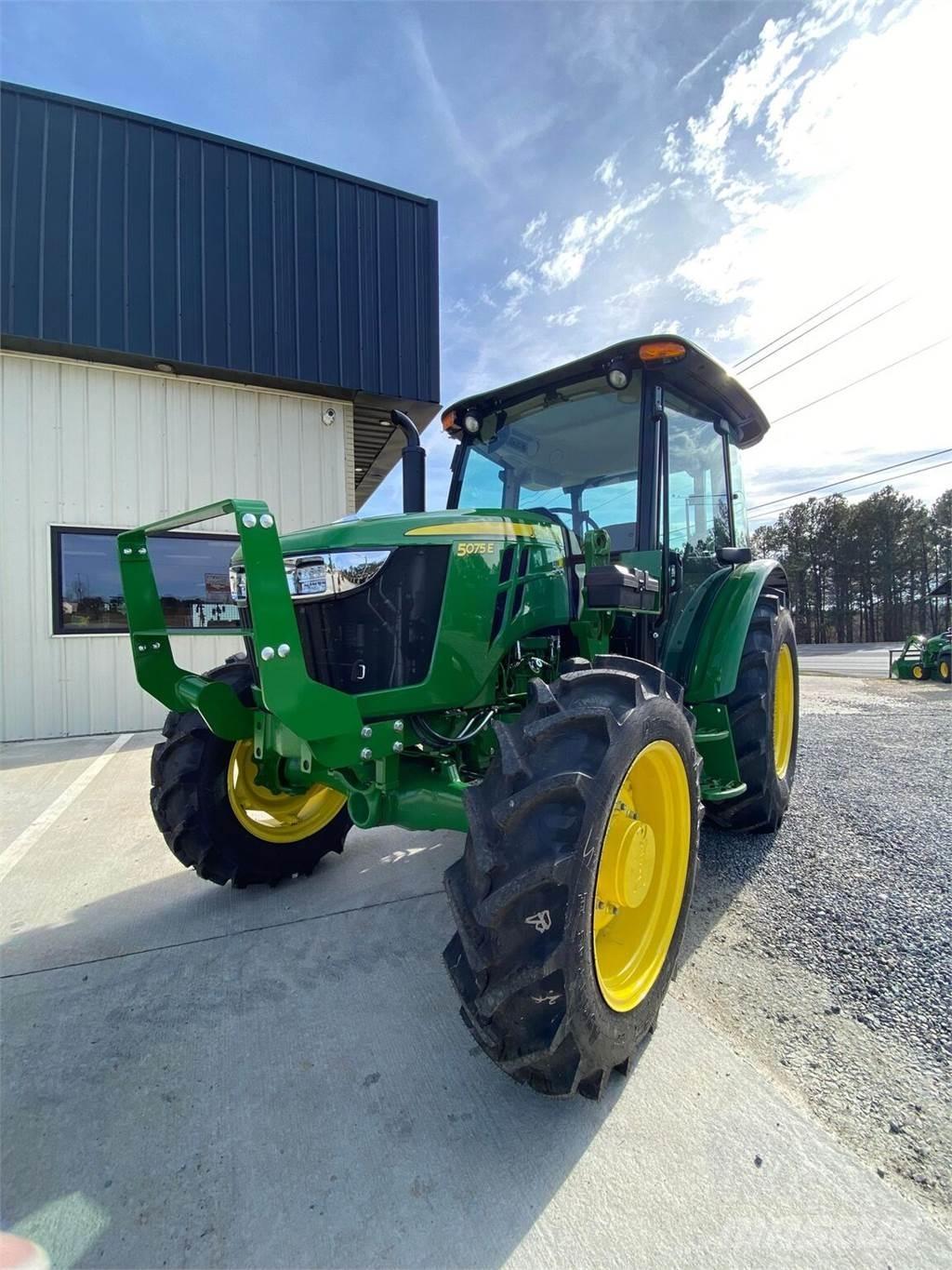 John Deere 5075E Ciągniki rolnicze