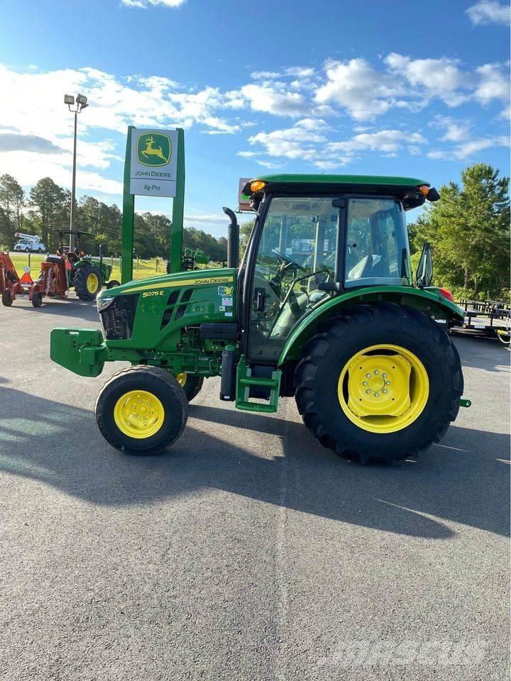 John Deere 5075E Ciągniki rolnicze