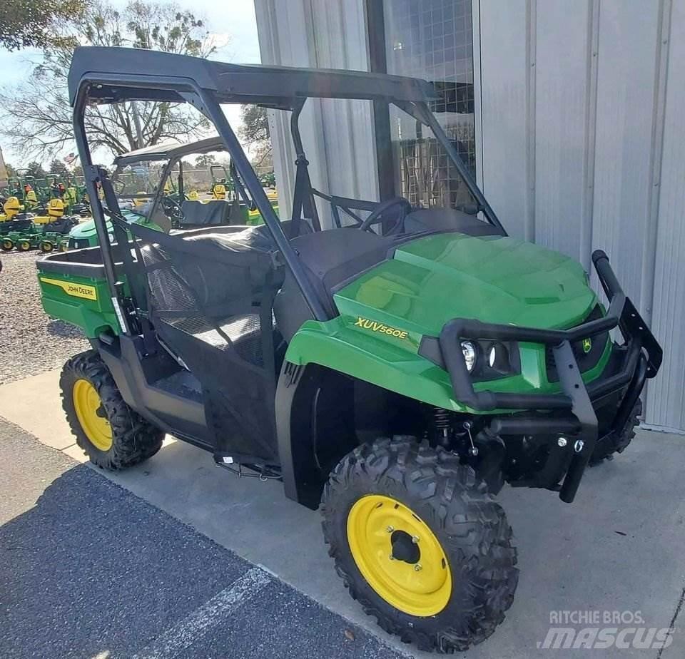John Deere 560E Maszyny komunalne