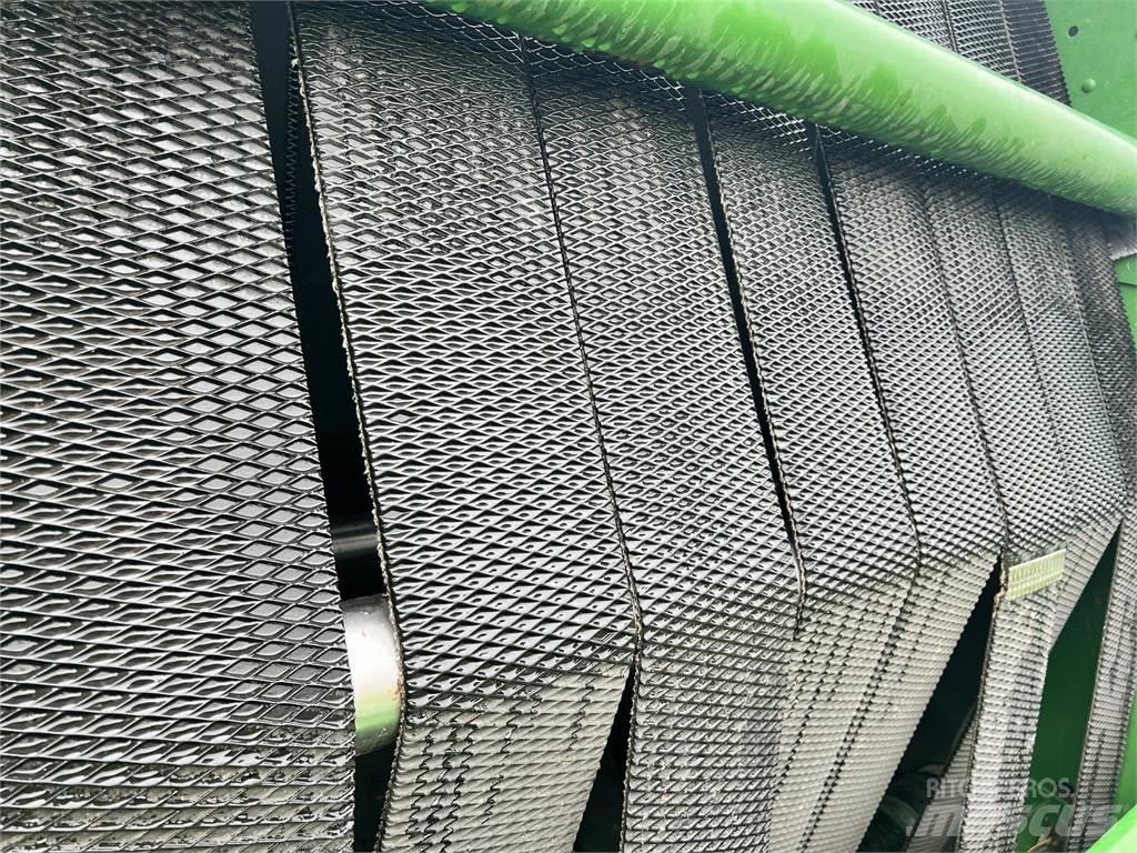 John Deere 560M Prasy zwijające