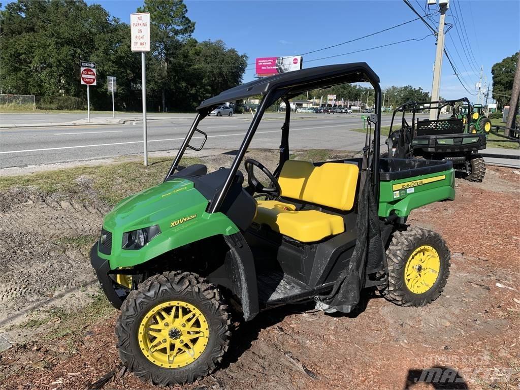 John Deere 590M Maszyny komunalne