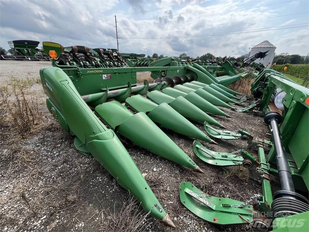 John Deere 608C Akcesoria do kombajnów zbożowych