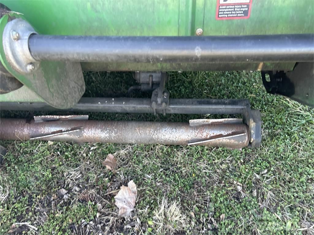 John Deere 608C Akcesoria do kombajnów zbożowych