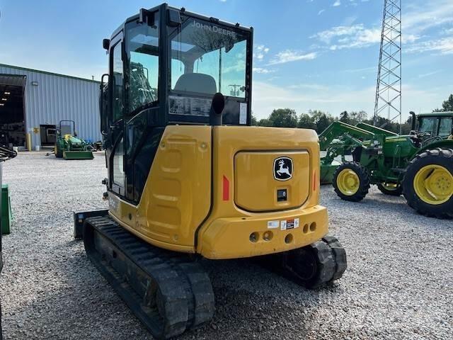 John Deere 60G Minikoparki