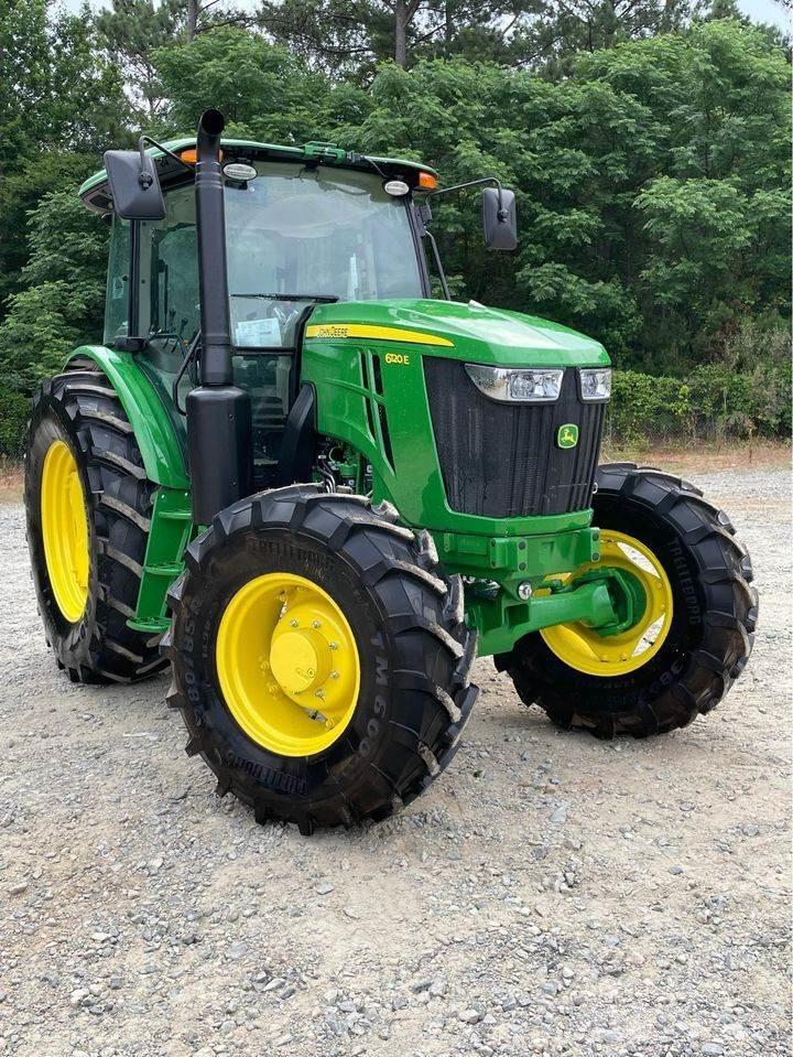 John Deere 6120E Ciągniki rolnicze