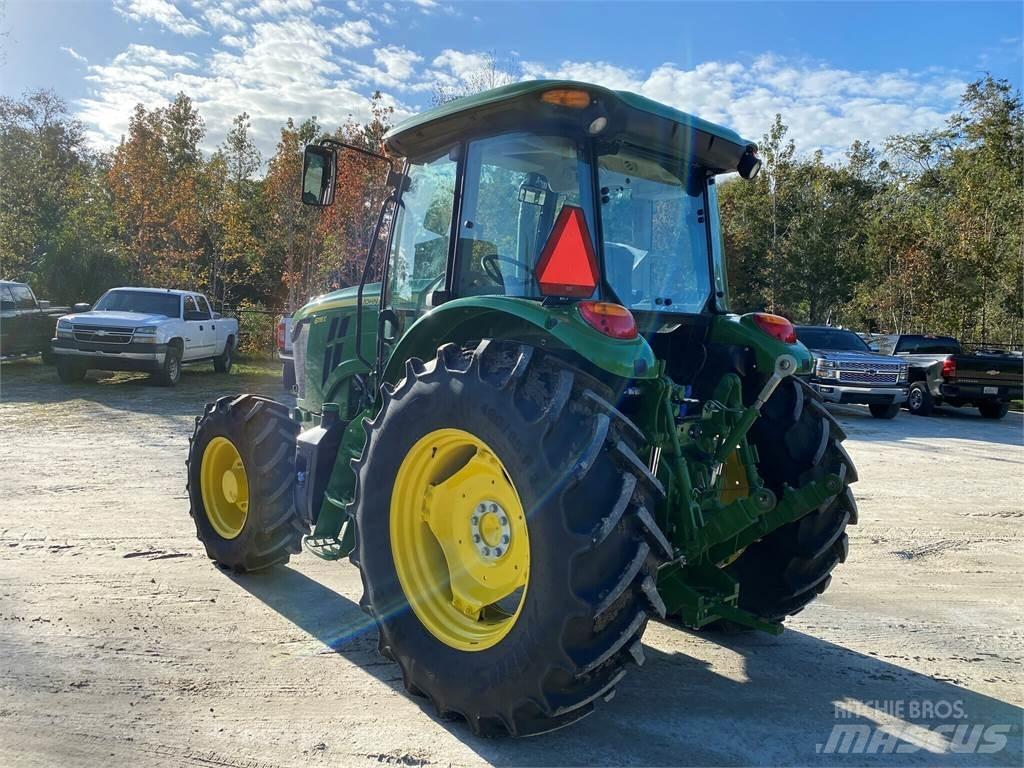 John Deere 6135E Ciągniki rolnicze