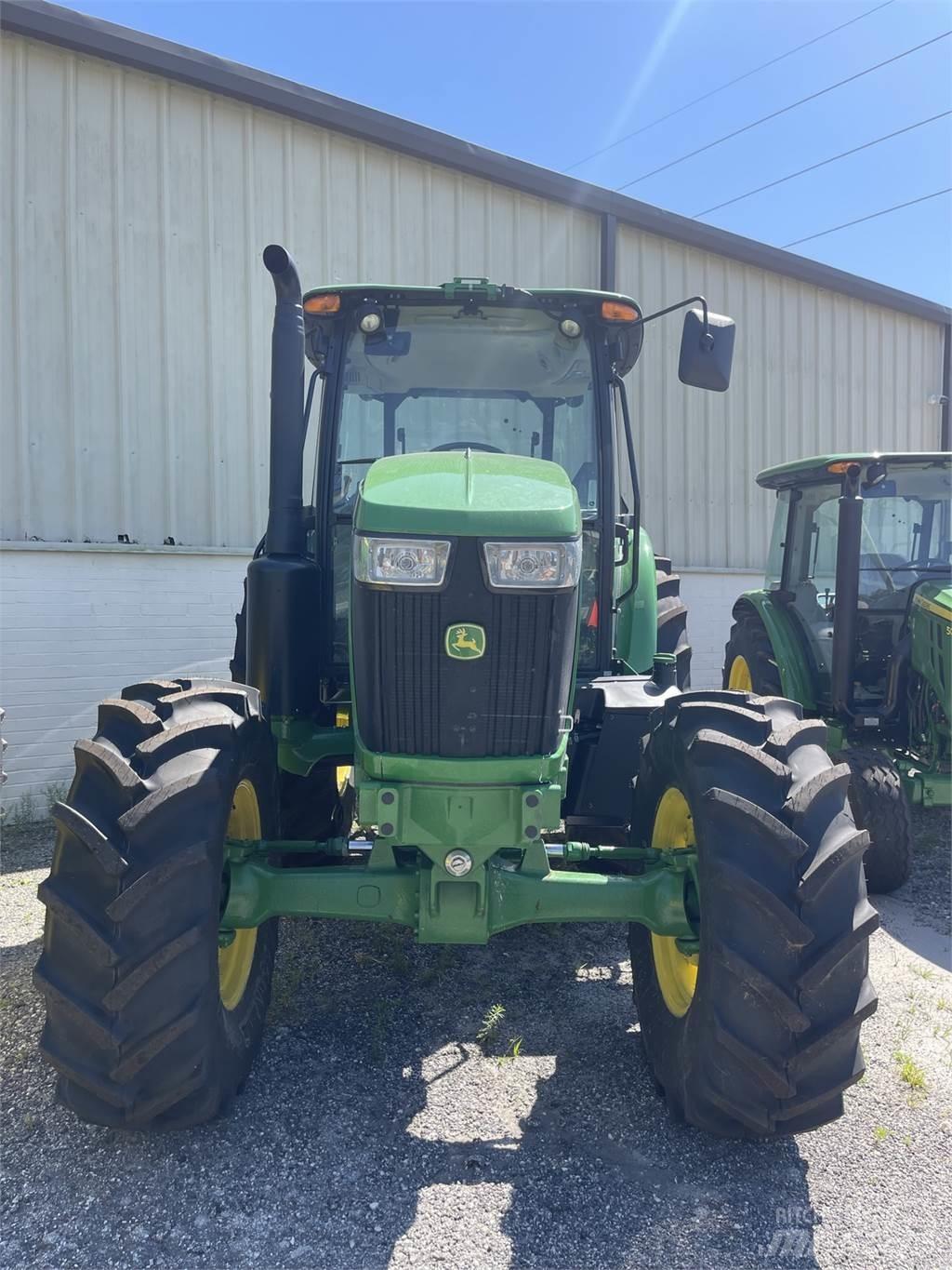 John Deere 6135E Ciągniki rolnicze