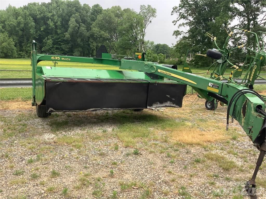 John Deere 635 Kosiarki ze wstępną obróbka paszy