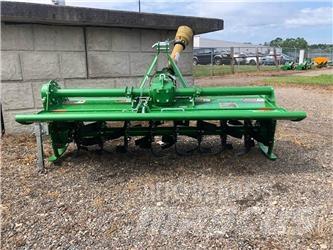 John Deere 665 Glebogryzarki