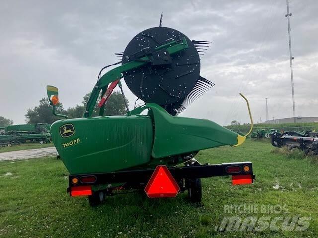 John Deere 712C Akcesoria do kombajnów zbożowych