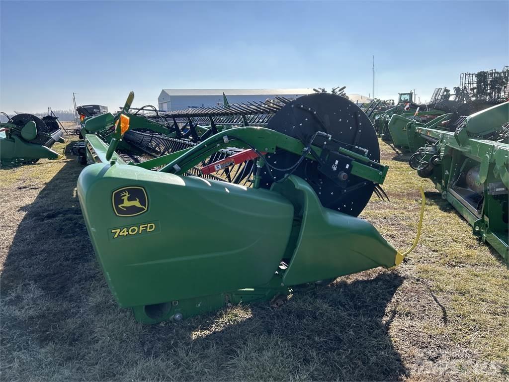 John Deere 740FD Akcesoria do kombajnów zbożowych