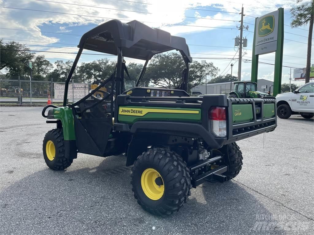 John Deere 815E Maszyny komunalne