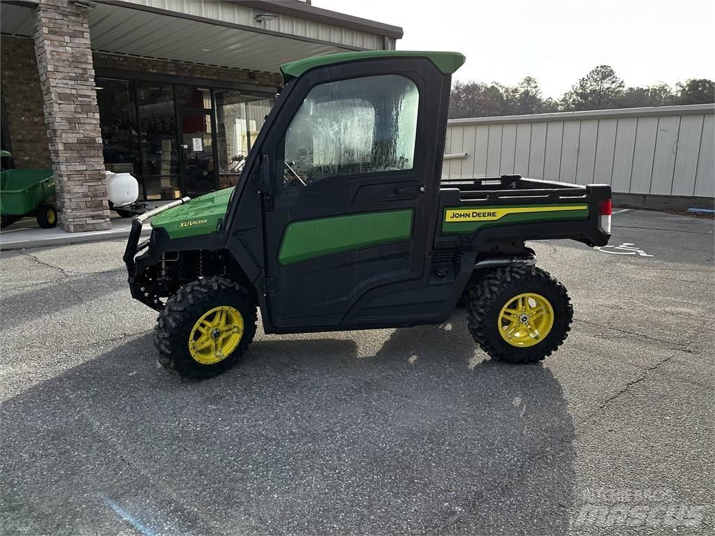 John Deere 835R Maszyny komunalne