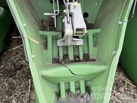 John Deere C12F Akcesoria do kombajnów zbożowych