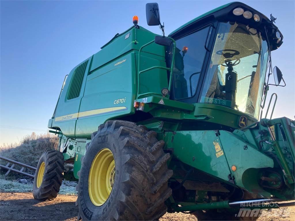 John Deere C670 Kombajny zbożowe