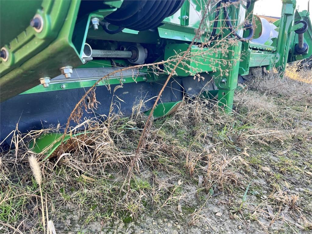 John Deere C8R Akcesoria do kombajnów zbożowych