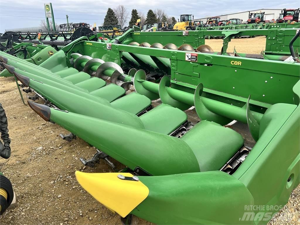 John Deere C8R Akcesoria do kombajnów zbożowych