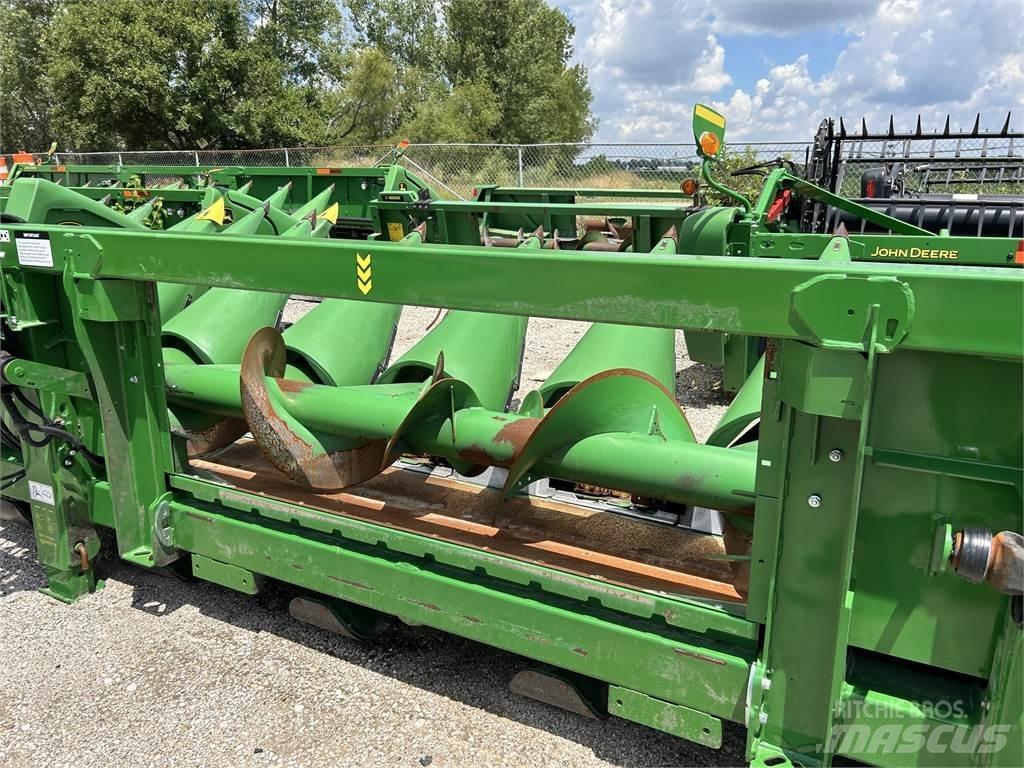 John Deere C8R Akcesoria do kombajnów zbożowych
