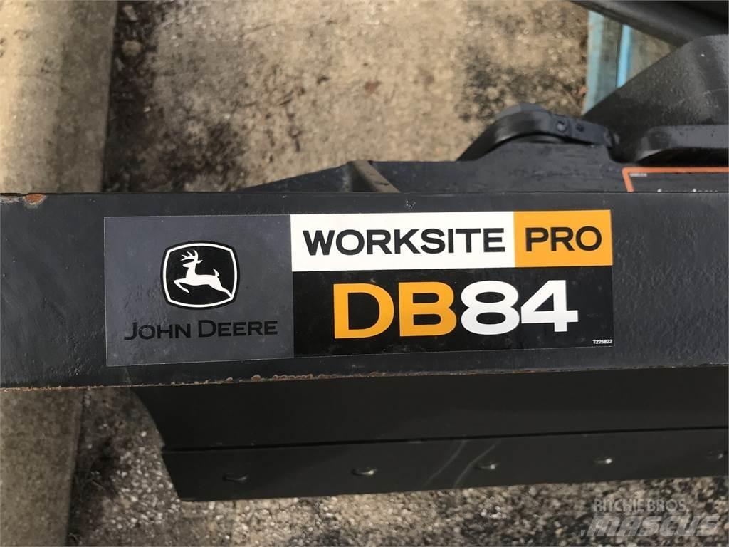 John Deere DB84 Maszyny budowlane - Inne