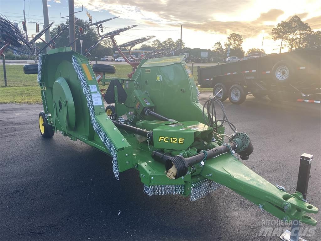 John Deere FC12E Rozdrabniacze, krajarki i odwijarki słomy