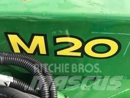 John Deere M20 Rozdrabniacze, krajarki i odwijarki słomy
