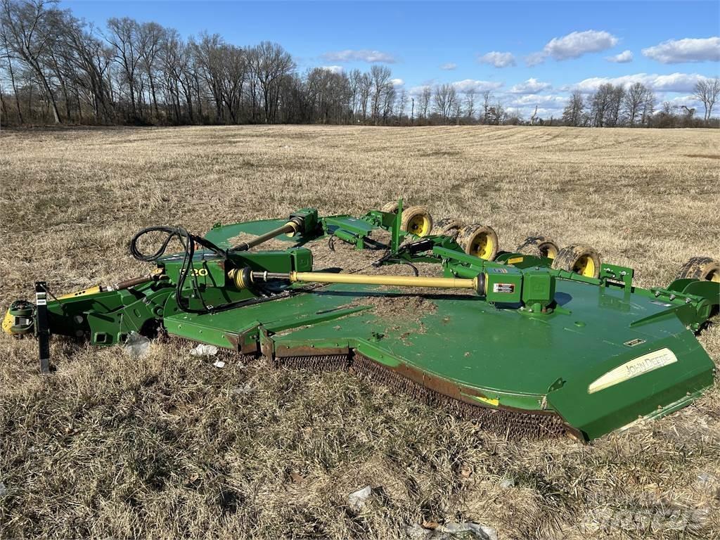 John Deere R20 Rozdrabniacze, krajarki i odwijarki słomy
