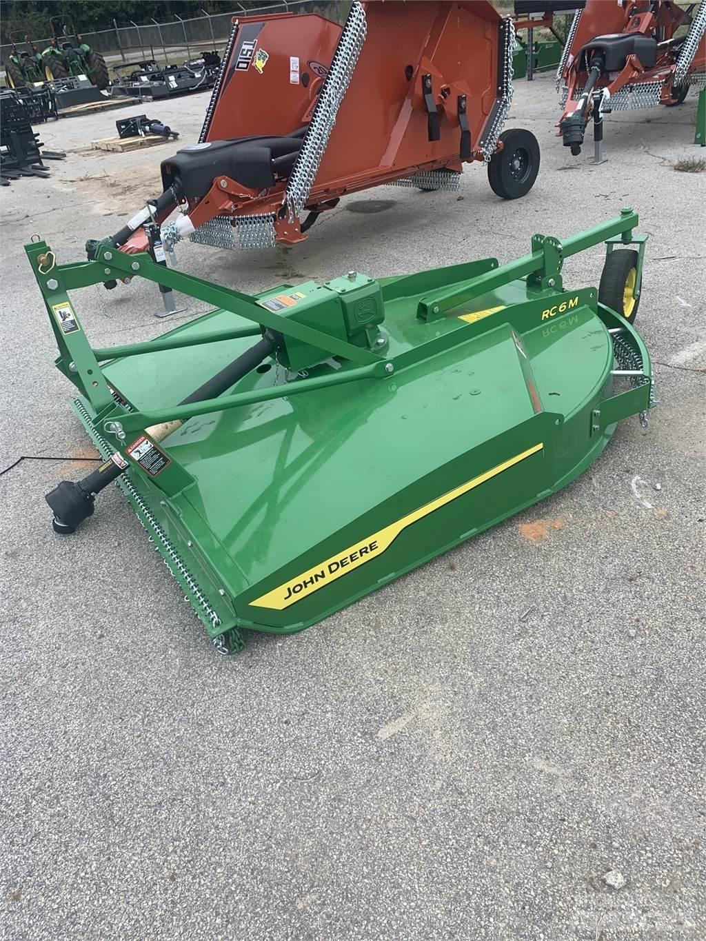 John Deere RC6M Rozdrabniacze, krajarki i odwijarki słomy