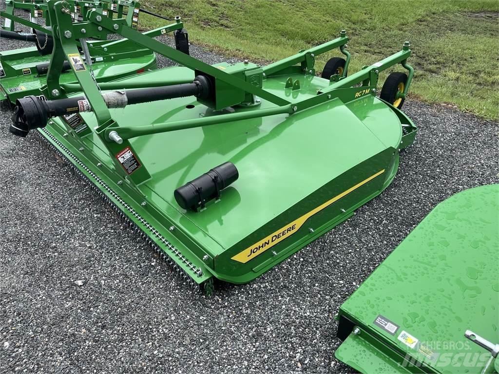 John Deere RC7M Rozdrabniacze, krajarki i odwijarki słomy