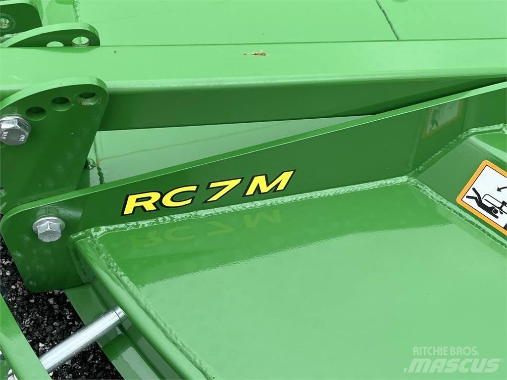 John Deere RC7M Rozdrabniacze, krajarki i odwijarki słomy