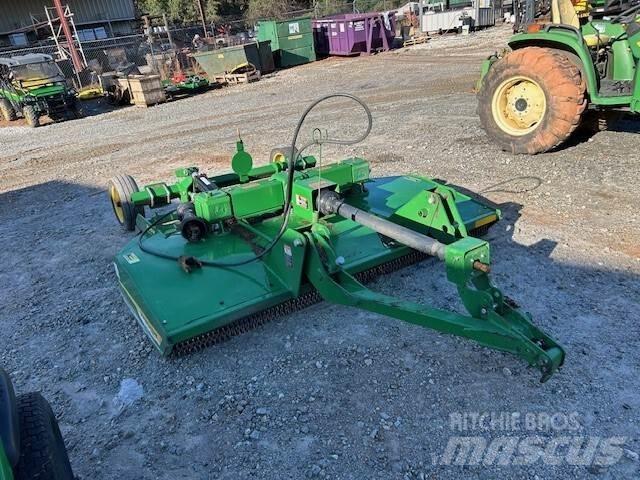 John Deere RC8M Rozdrabniacze, krajarki i odwijarki słomy