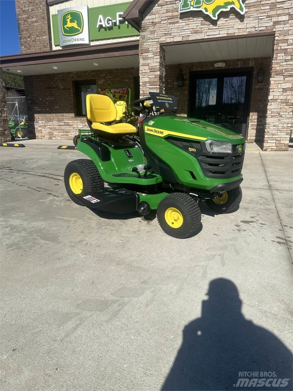 John Deere S110 Kosiarki ogrodowe