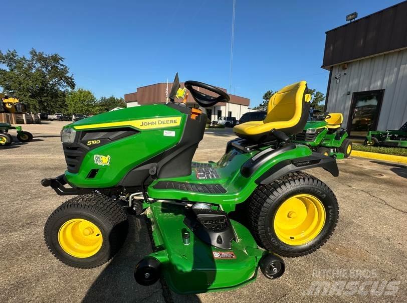 John Deere S180 Mikrociągniki