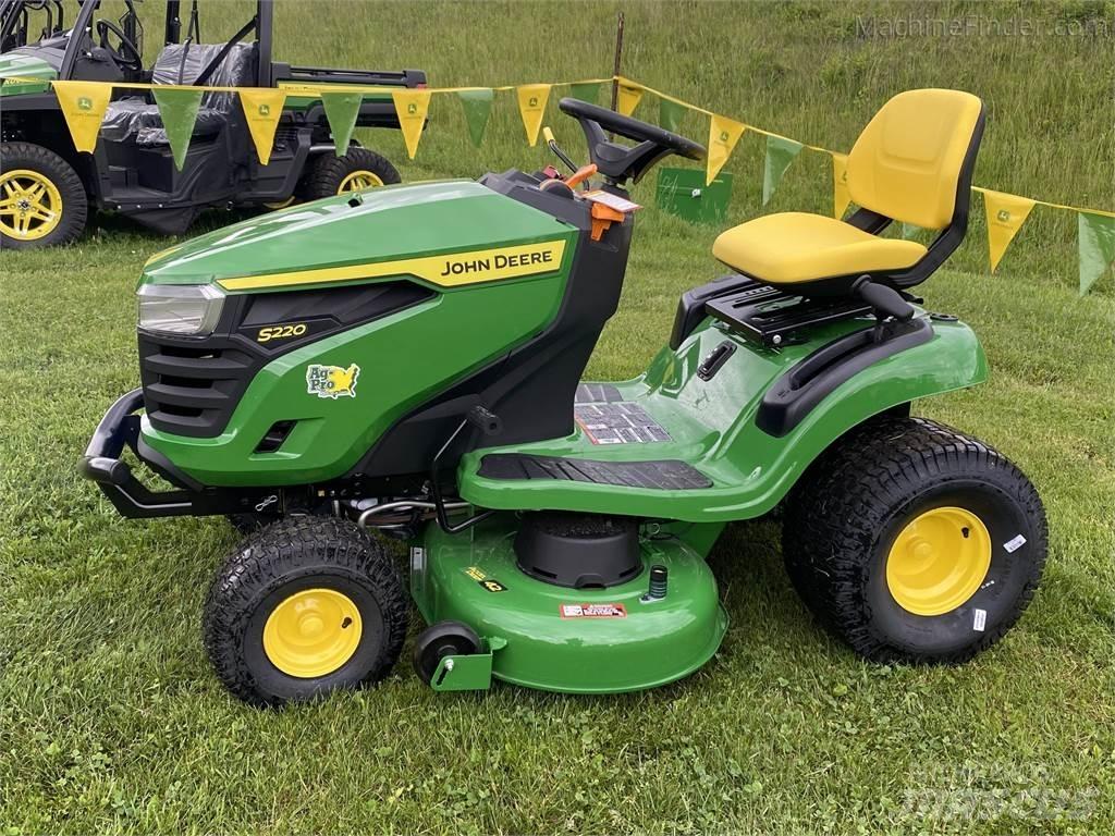 John Deere S220 Kosiarki ogrodowe