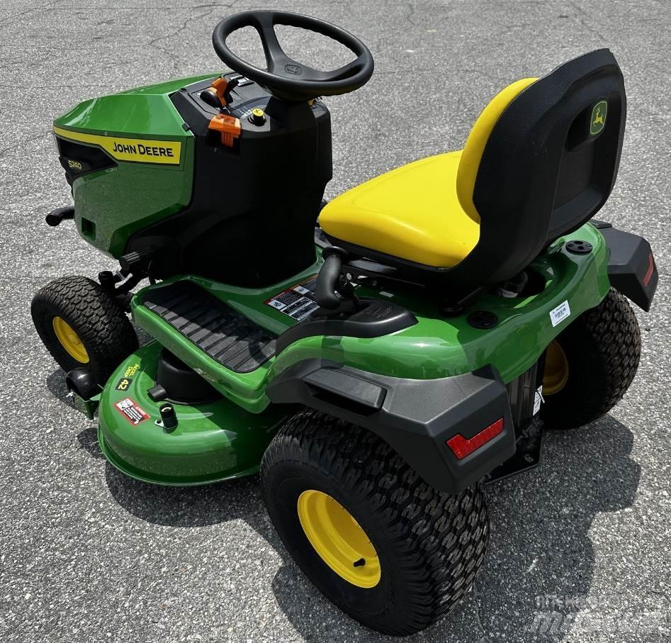 John Deere S240 Mikrociągniki