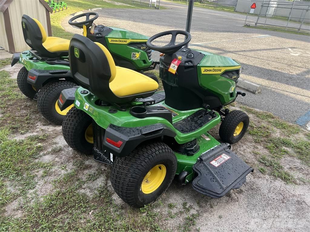John Deere S240 Mikrociągniki
