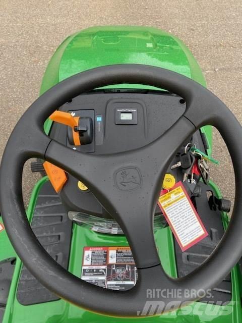 John Deere S240 Mikrociągniki