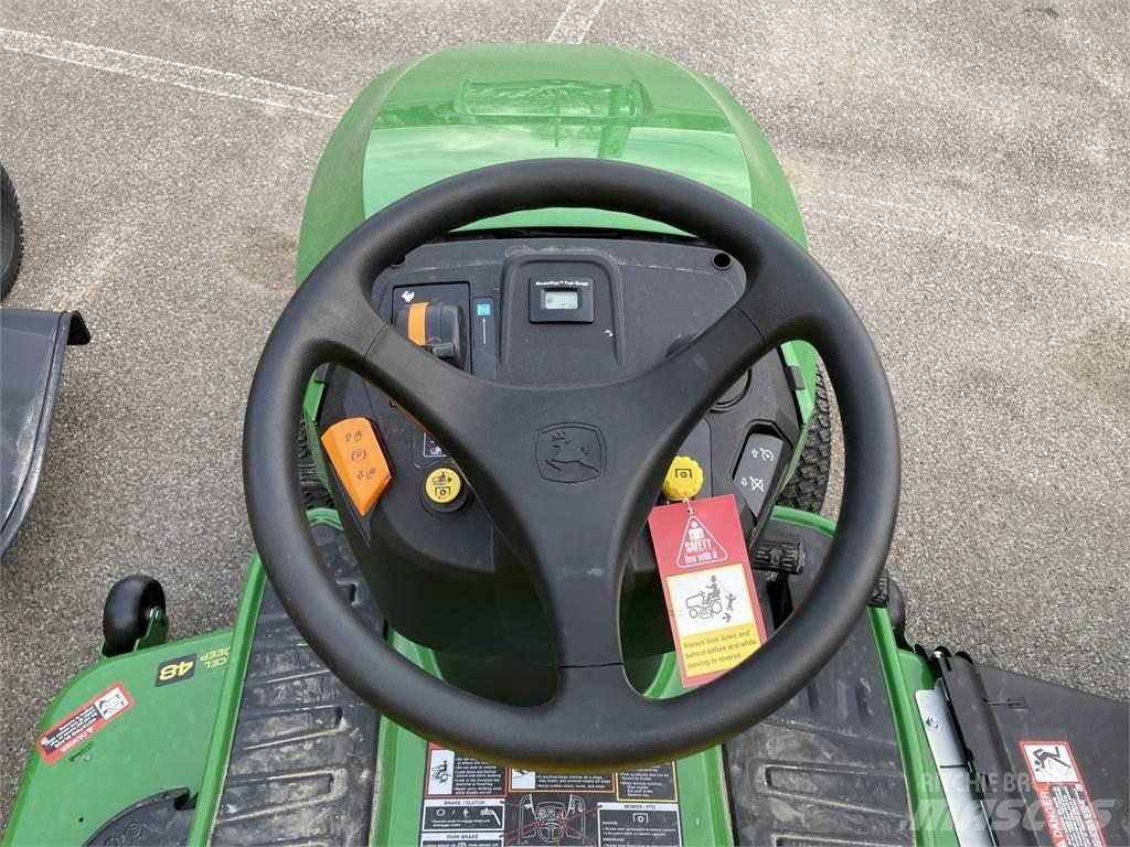 John Deere S240 Mikrociągniki