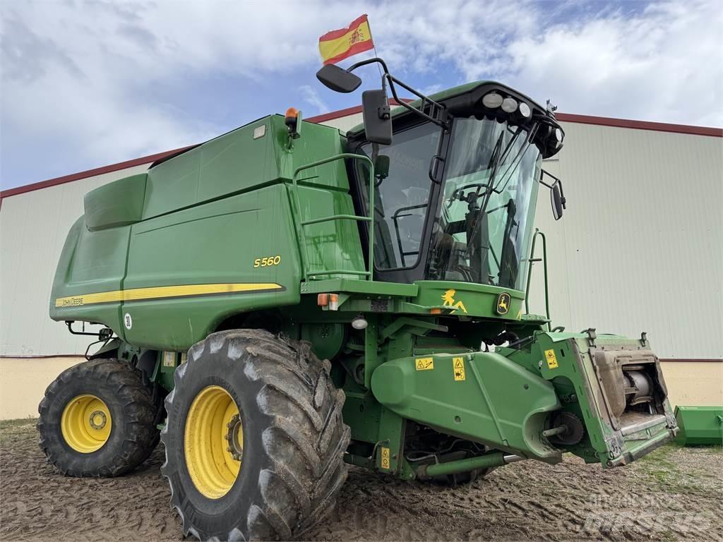 John Deere S560 Kombajny zbożowe