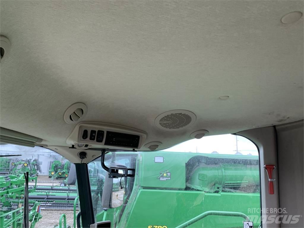 John Deere S680 Kombajny zbożowe