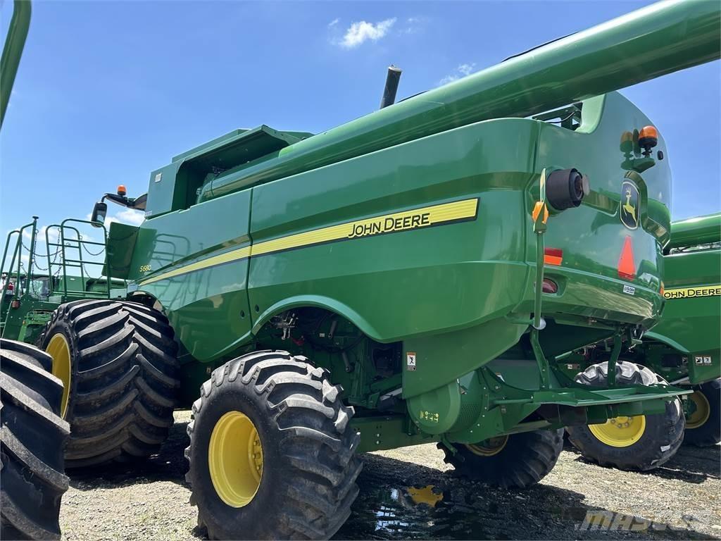 John Deere S680 Kombajny zbożowe