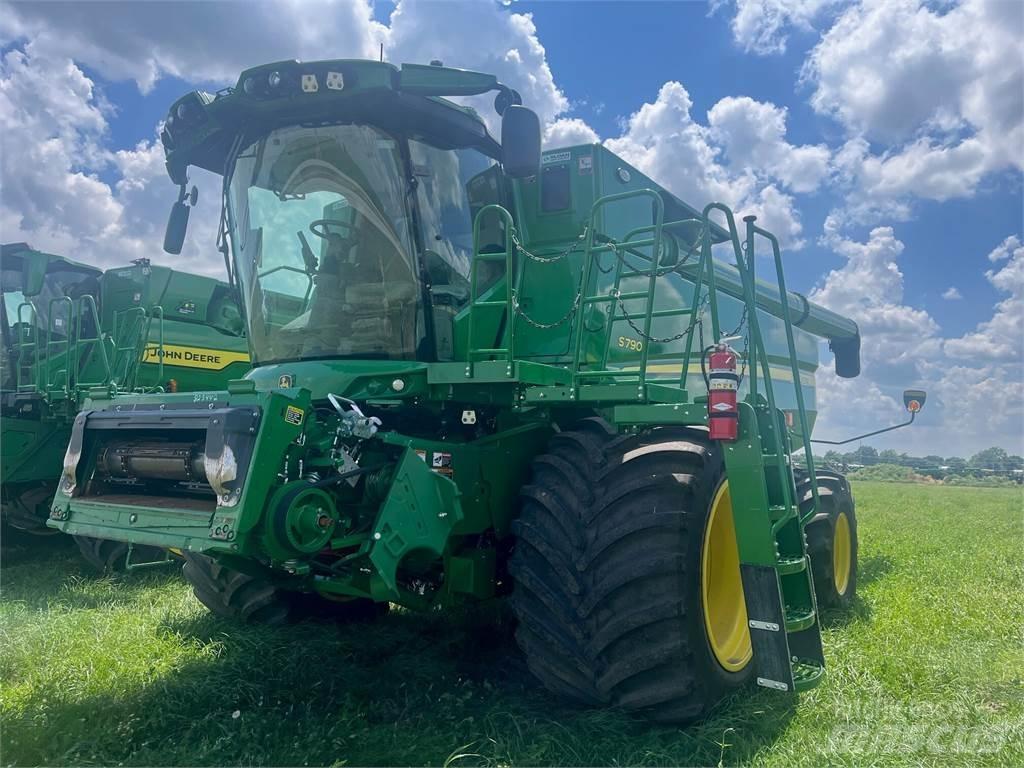 John Deere S790 Kombajny zbożowe