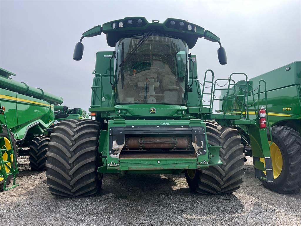 John Deere S790 Kombajny zbożowe