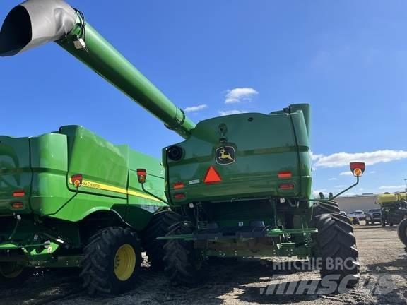 John Deere S790 Kombajny zbożowe