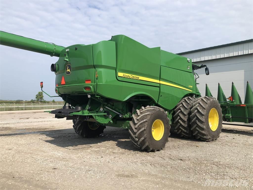 John Deere S790 Kombajny zbożowe